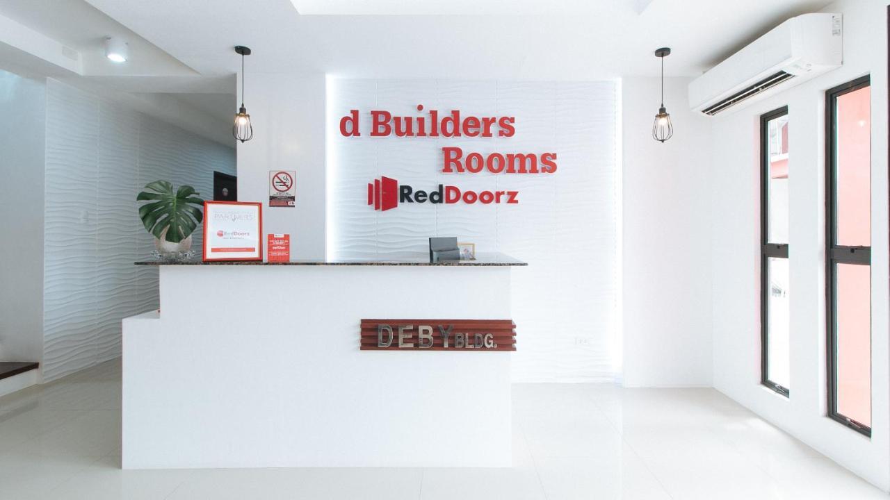 Reddoorz Plus At Dbuilders Poblacion Bgc Taguig Exterior photo
